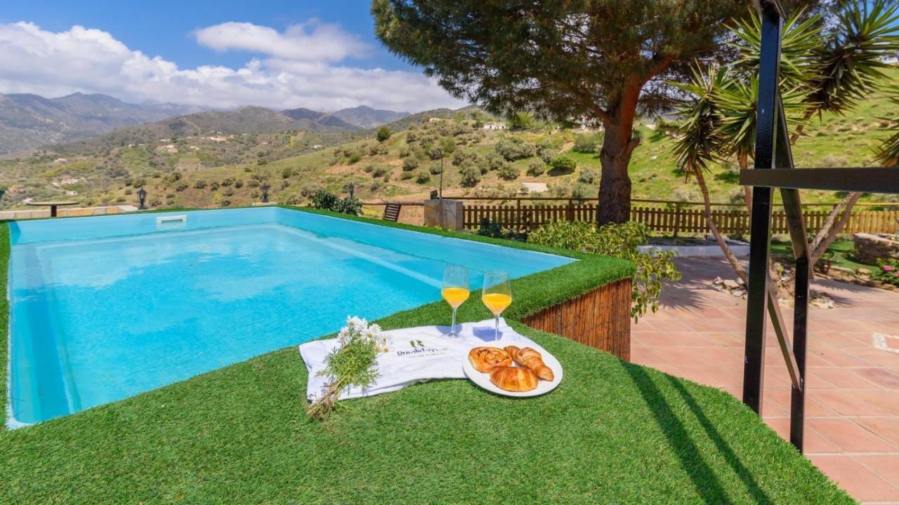 فيلا Cortijo Baeza Torrox By Ruralidays المظهر الخارجي الصورة